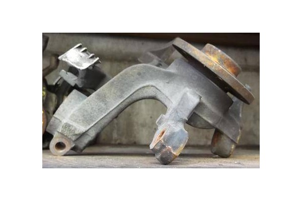 Recambio de mangueta delantero derecha para volkswagen polo iv (9n1) 1.2 referencia OEM IAM   