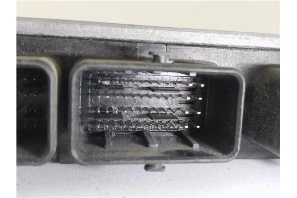 Recambio de centralita para renault megane ii (bm0/1_, cm0/1_) 1.5 dci referencia OEM IAM 8200399038 R0410B034C 