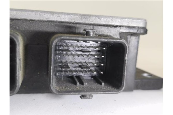 Recambio de centralita para renault megane ii (bm0/1_, cm0/1_) 1.5 dci referencia OEM IAM 8200399038 R0410B034C 