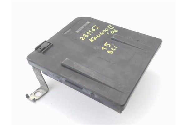 Recambio de caja fusibles/rele para renault kangoo ii (f/kw0) 1.5 dci (kw0c, kw0f) referencia OEM IAM 8200451902 USMX61  Recambio de caja fusibles/rele para renault kangoo ii (f/kw0) 1.5 dci (kw0c, kw0f) referencia OEM IAM 8200451902 USMX61