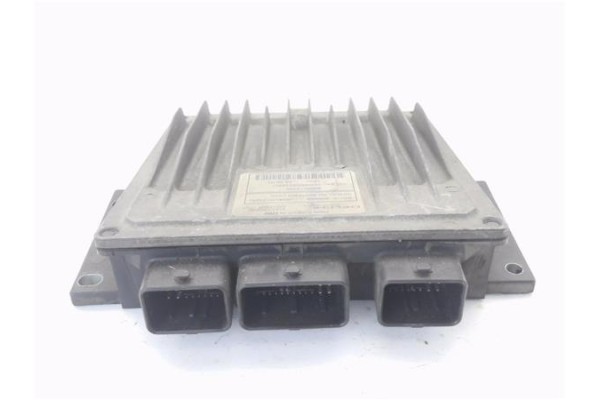 Recambio de centralita para renault clio ii (xbo) 1.5d dci 80cv referencia OEM IAM 8200212348 R0410C039A 
