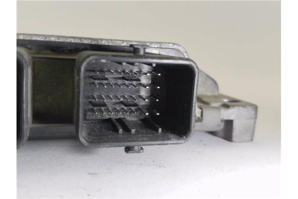 Recambio de centralita para renault clio ii (xbo) 1.2 16v 75cv referencia OEM IAM 8200473744 S120201109A 