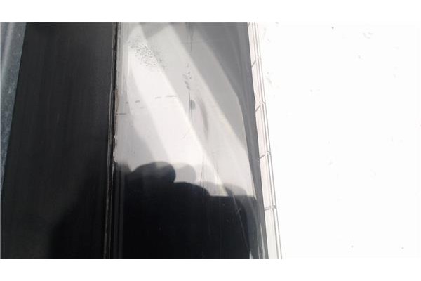 Recambio de piloto trasero derecho para fiat i doblo (119) referencia OEM IAM 46738734  