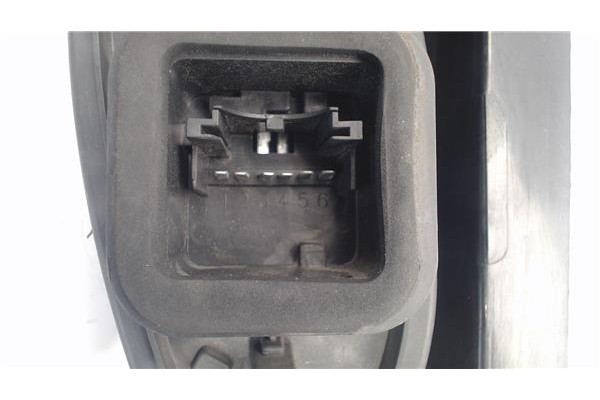 Recambio de piloto trasero derecho para fiat i doblo (119) referencia OEM IAM 46738734  