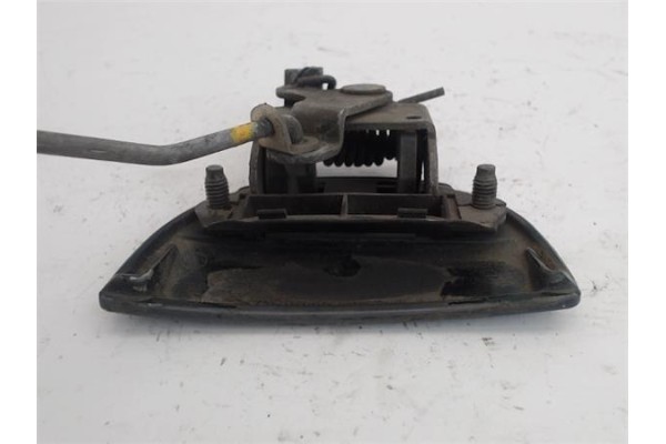 Recambio de maneta exterior delantero izquierda para nissan vanette cargo referencia OEM IAM 806073C402  