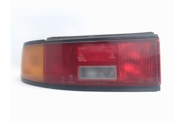 Recambio de piloto trasero izquierdo para mazda 323 berlina (bd1) referencia OEM IAM 8BBC51160  