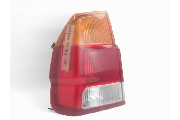 Recambio de piloto trasero izquierdo para mitsubishi montero (v20/v40) referencia OEM IAM MB831085  