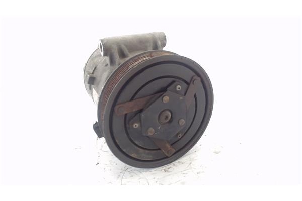 Recambio de compresor aire acond. para renault scenic ii (jm) 1.4 authentique referencia OEM IAM 8200600110  