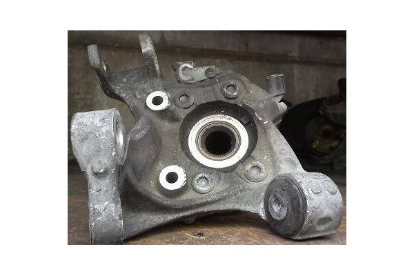 Recambio de mangueta trasero izquierda para audi a6 berlina (4f2) 3.0 tdi referencia OEM IAM   