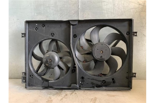 Recambio de electroventilador para volkswagen golf iv berlina (1j1) 1.8 t referencia OEM IAM 1J0121207M  