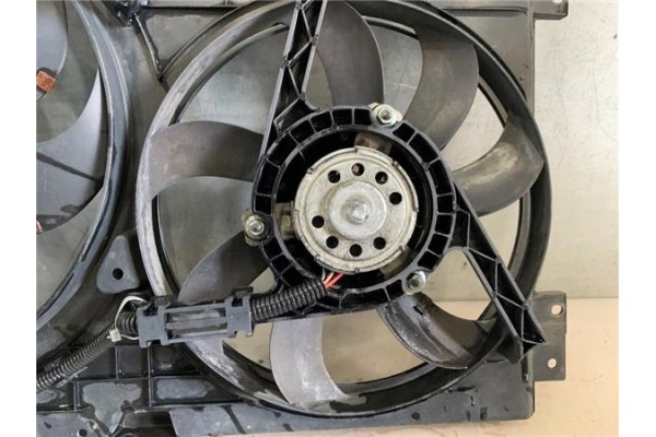 Recambio de electroventilador para volkswagen golf iv berlina (1j1) 1.8 t referencia OEM IAM 1J0121207M  