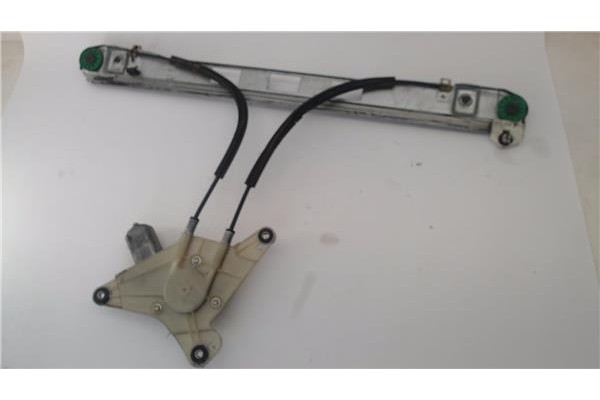 Recambio de mecanismo elevalunas delantero izquierdo para renault master iii combi 2.3 l1h1 3,0t referencia OEM IAM 12800103  