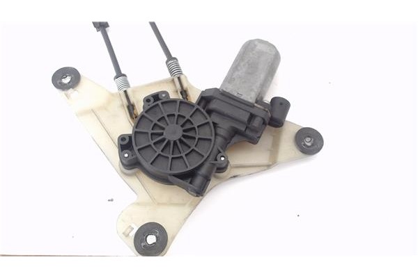 Recambio de mecanismo elevalunas delantero izquierdo para renault master iii combi 2.3 l1h1 3,0t referencia OEM IAM 12800103  
