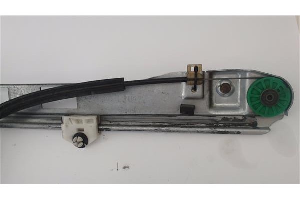 Recambio de mecanismo elevalunas delantero derecho para renault master iii combi 2.3 l1h1 3,0t referencia OEM IAM 128001031  
