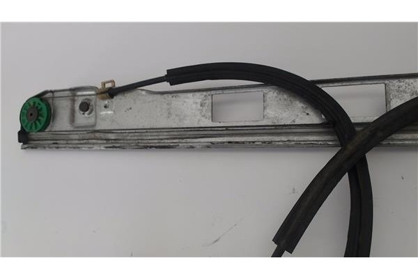 Recambio de mecanismo elevalunas delantero derecho para renault master iii combi 2.3 l1h1 3,0t referencia OEM IAM 128001031  