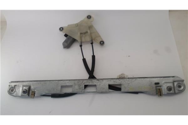 Recambio de mecanismo elevalunas delantero derecho para renault master iii combi 2.3 l1h1 3,0t referencia OEM IAM 128001031  