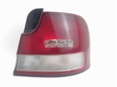 Recambio de piloto trasero derecho para hyundai lantra (j1) referencia OEM IAM 9240228520  