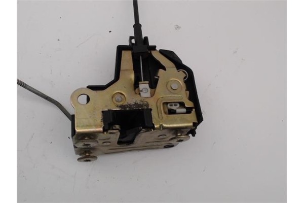 Recambio de cierre electromagnetico trasero derecho para renault scenic i (ja...) 1.4 16v (ja0d, ja1h, ja0w, ja10) referencia OE