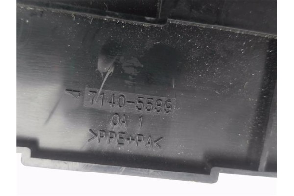 Recambio de caja fusibles/rele para toyota prius (zvw30) 1.8 advance referencia OEM IAM 71405539  