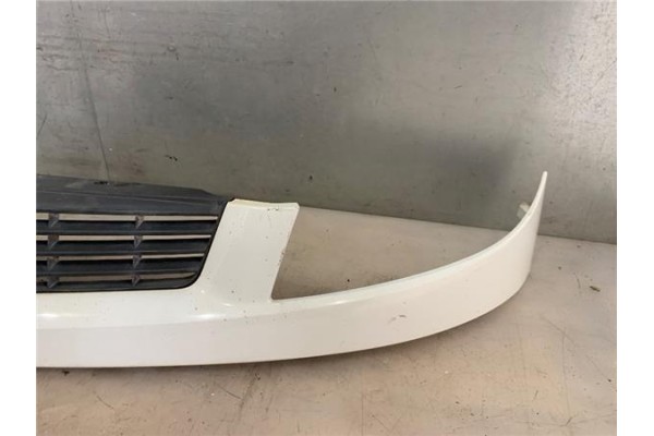 Recambio de rejilla paragolpes delantero para renault kangoo i (f/kc0) 1.5 dci (kc07) referencia OEM IAM 8200150629  