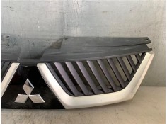 Recambio de rejilla capo para mitsubishi outlander (cw0) 2.0 di-d intense referencia OEM IAM 7450A037ZZ  