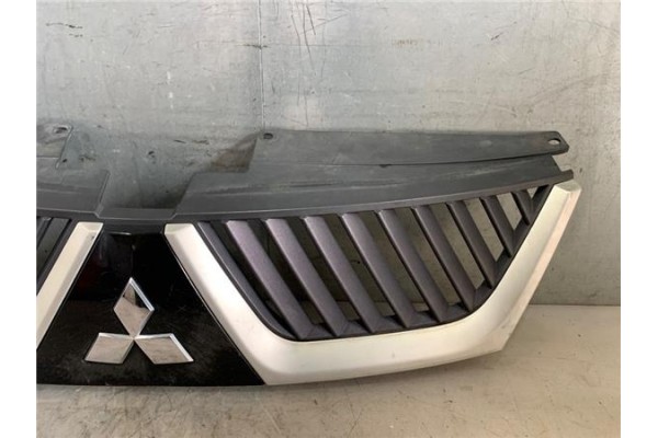 Recambio de rejilla capo para mitsubishi outlander (cw0) 2.0 di-d intense referencia OEM IAM 7450A037ZZ  