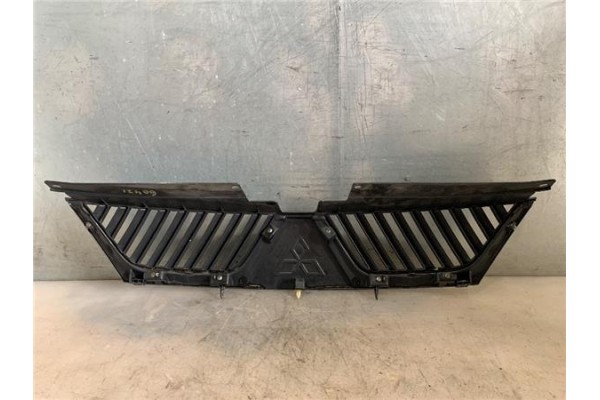 Recambio de rejilla capo para mitsubishi outlander (cw0) 2.0 di-d intense referencia OEM IAM 7450A037ZZ  
