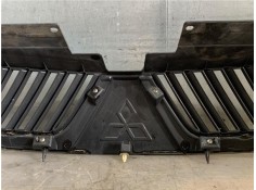 Recambio de rejilla capo para mitsubishi outlander (cw0) 2.0 di-d intense referencia OEM IAM 7450A037ZZ  