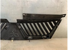 Recambio de rejilla capo para mitsubishi outlander (cw0) 2.0 di-d intense referencia OEM IAM 7450A037ZZ  
