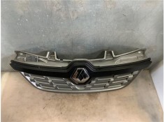 Recambio de rejilla paragolpes delantero para renault master iii combi 2.3 l1h1 3,0t referencia OEM IAM 623102803R  