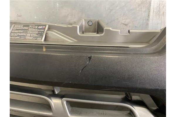 Recambio de rejilla paragolpes delantero para renault master iii combi 2.3 l1h1 3,0t referencia OEM IAM 623102803R  