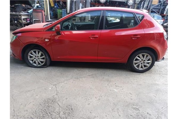 SEAT IBIZA BERLINA (6J5)