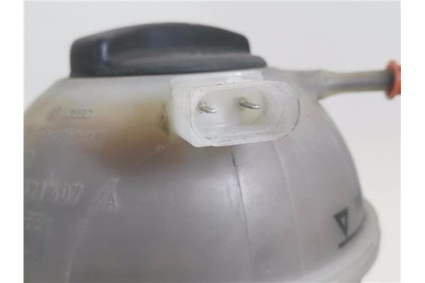 Recambio de botella expansion para volkswagen polo iii (6n1) 45 1.0 referencia OEM IAM 6N0121407A   Recambio de botella expansion para volkswagen polo iii (6n1) 45 1.0 referencia OEM IAM 6N0121407A