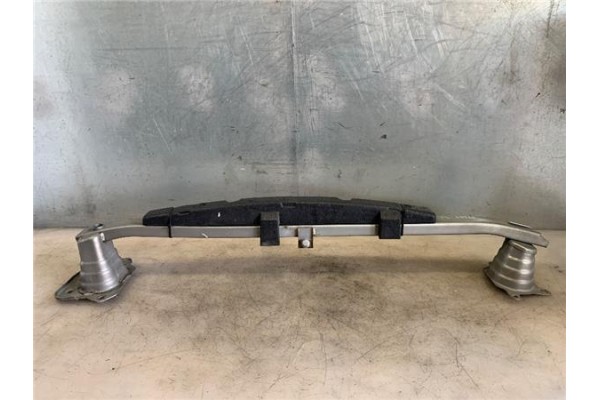 Recambio de refuerzo paragolpes para nissan micra (k12e) 1.2 16v referencia OEM IAM   