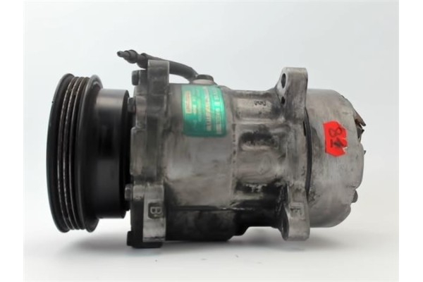 Recambio de compresor aire acond. para renault megane ii berlina 3p 1.4 emotion referencia OEM IAM 7700272987  7700866491 , RENA