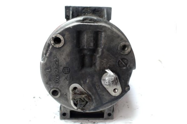 Recambio de compresor aire acond. para renault megane i classic (la0) 1.9 d rn century referencia OEM IAM 7700105765 32102 (7700
