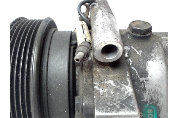 Recambio de compresor aire acond. para renault kangoo ii (f/kw0) 1.5 dynamique referencia OEM IAM 8200315744 CGB51-0079 