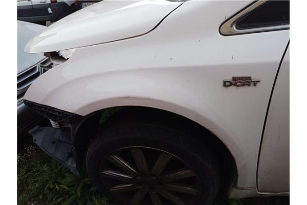 Recambio de aleta delantero izquierda para toyota avensis cross sport (t27) 2.2 premium referencia OEM IAM   