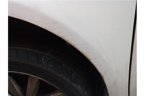 Recambio de aleta delantero izquierda para toyota avensis cross sport (t27) 2.2 premium referencia OEM IAM    Recambio de aleta delantero izquierda para toyota avensis cross sport (t27) 2.2 premium referencia OEM IAM