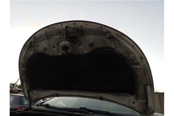 Recambio de capo para toyota avensis cross sport (t27) 2.2 premium referencia OEM IAM   