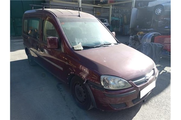 opel combo (corsa c) del año 2004