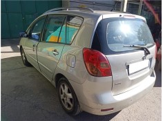 toyota corolla verso (e12) del año 2003