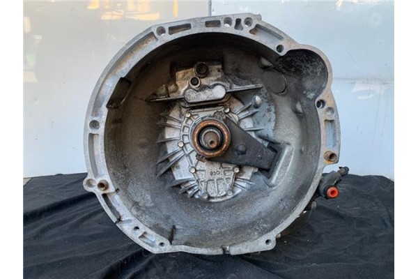 Recambio de caja cambios manual para hyundai h-1 furgón 2.5 crdi referencia OEM IAM 6366278  