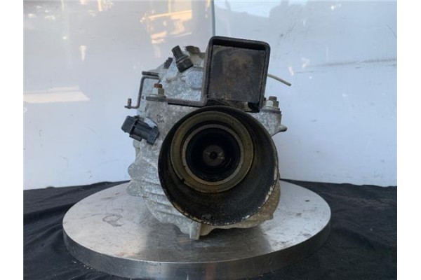 Recambio de caja cambios manual para hyundai h-1 furgón 2.5 crdi referencia OEM IAM 6366278  