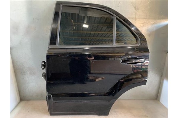 Recambio de puerta trasero izquierda para kia sorento (bl) 2.5 crdi referencia OEM IAM   