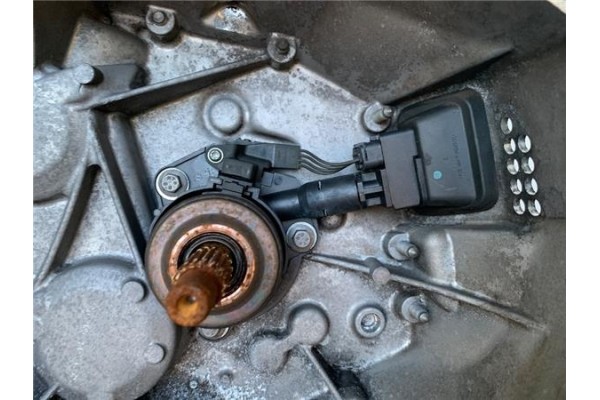 Recambio de caja cambios automatica para citroen c4 picasso 1.6 hdi referencia OEM IAM 20DS50   Recambio de caja cambios automatica para citroen c4 picasso 1.6 hdi referencia OEM IAM 20DS50