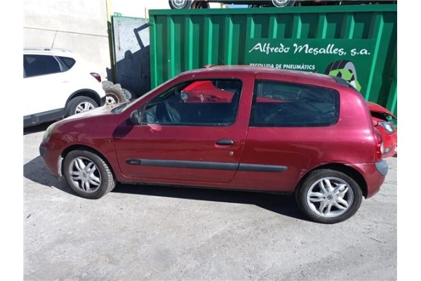 renault clio ii fase ii (b/cb0) del año 2002 renault clio ii fase ii (b/cb0) del año 2002
