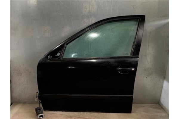 Recambio de puerta delantero izquierda para seat leon (1m1) 1.8 20v referencia OEM IAM 1M0831055M  