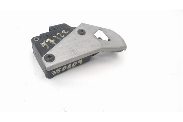 Recambio de motor apertura deposito combustible para peugeot 407 1.6 business line referencia OEM IAM   