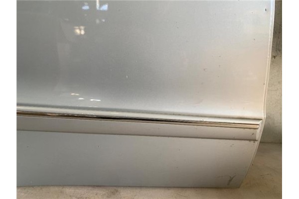 Recambio de puerta trasero derecha para mercedes-benz clase a (bm 169) 1.7 a 170 (169.032) referencia OEM IAM A1697302005   Recambio de puerta trasero derecha para mercedes-benz clase a (bm 169) 1.7 a 170 (169.032) referencia OEM IAM A1697302005